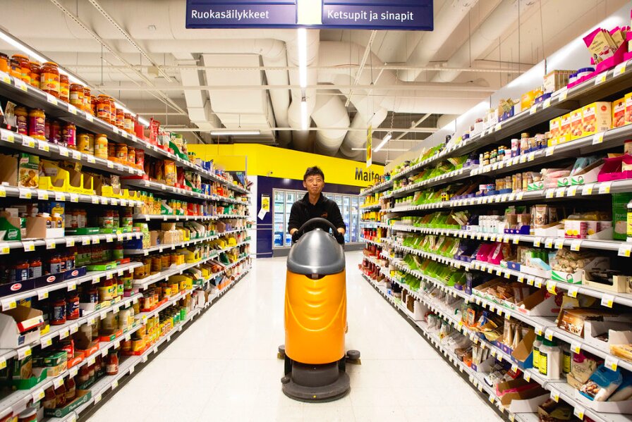 Myymäläsiivous Siskon Siivoukselta.